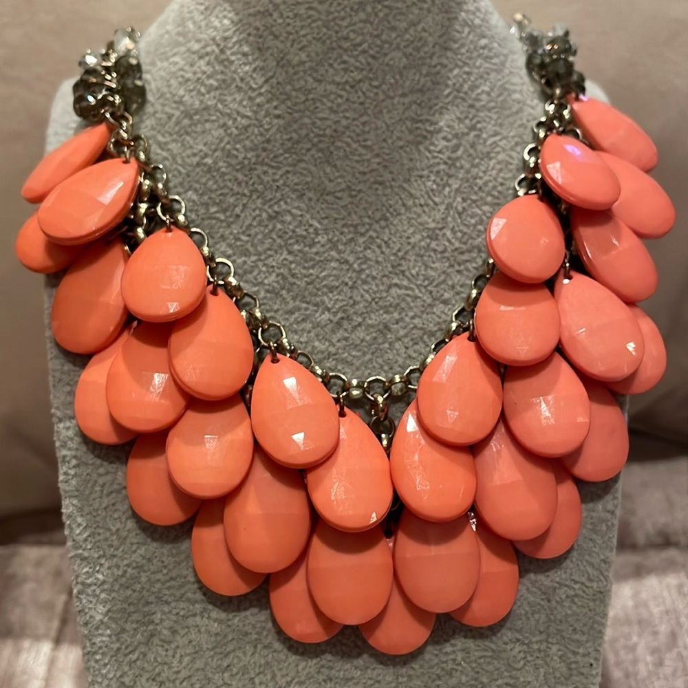 Pink Salmon Flapper Style Statement Necklace 16-2… - image 2